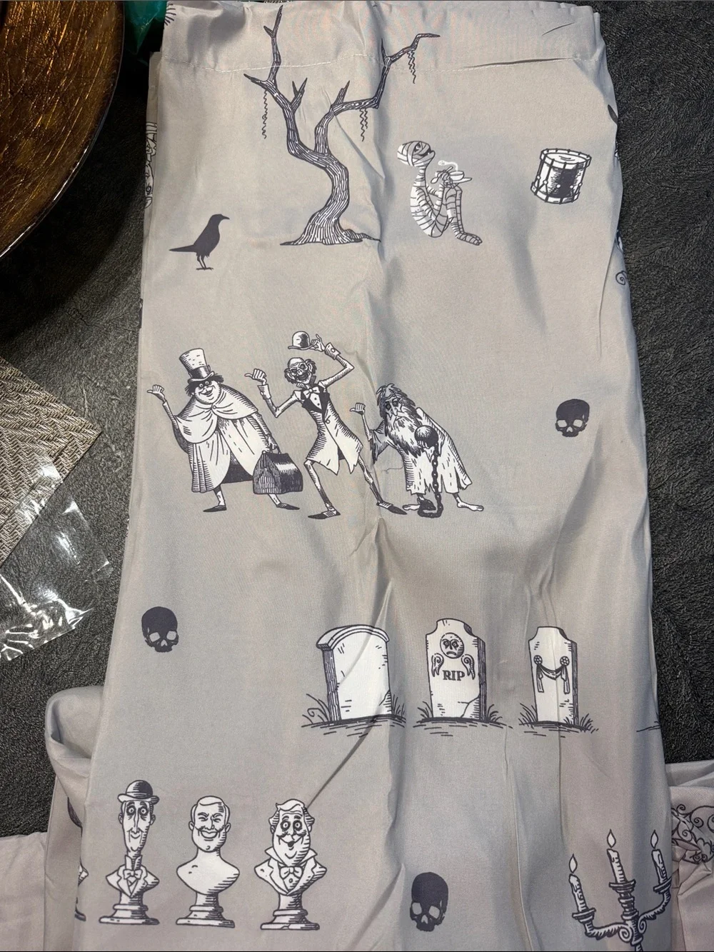 Disney Haunted Mansion Queen Sheet Set - Light Gray
